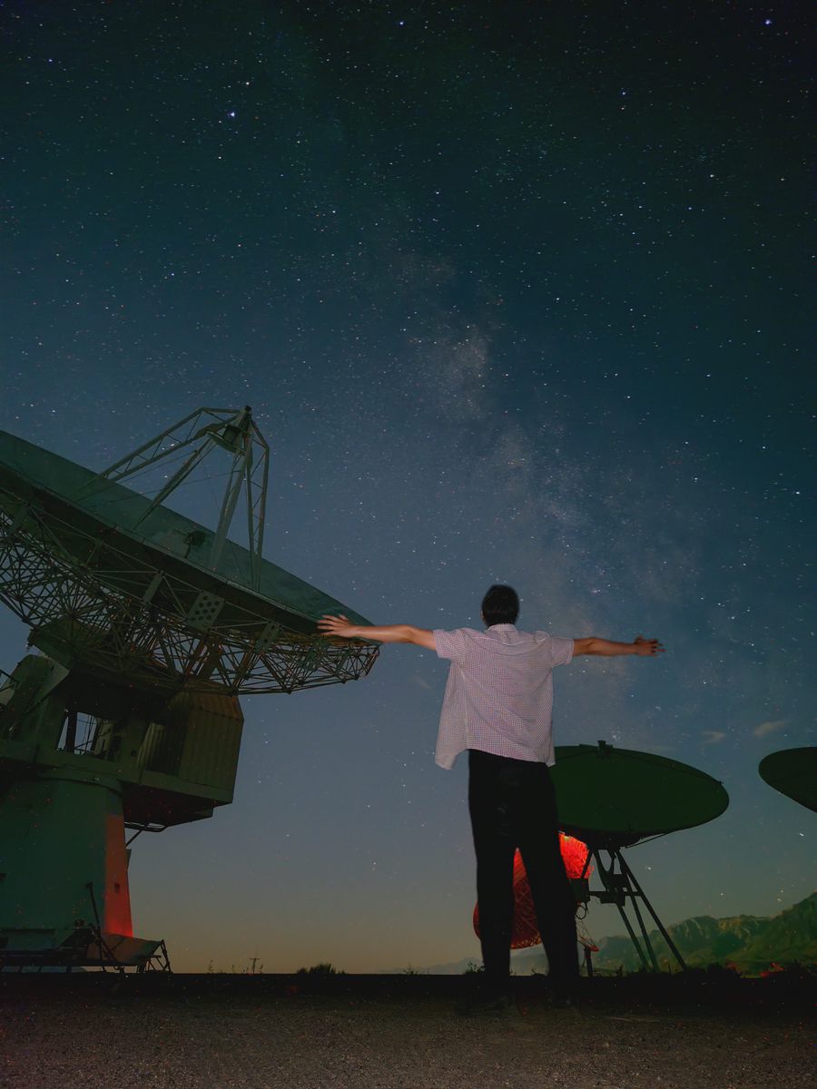Aug, 2025. At OVRO, with COMAP Pathfinder telescope.